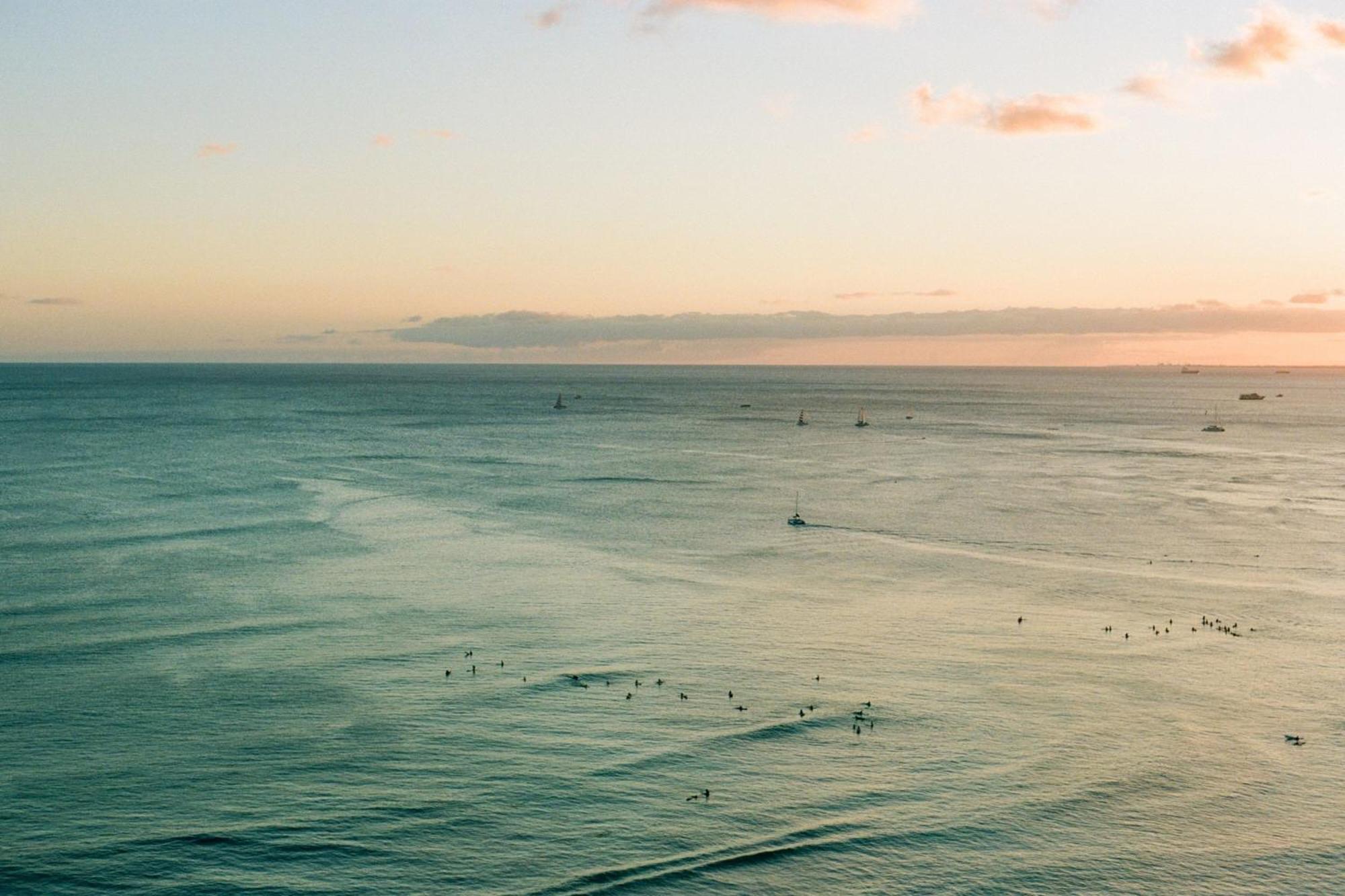 Waikiki Beach Marriott Resort & Spa Гонолулу Экстерьер фото