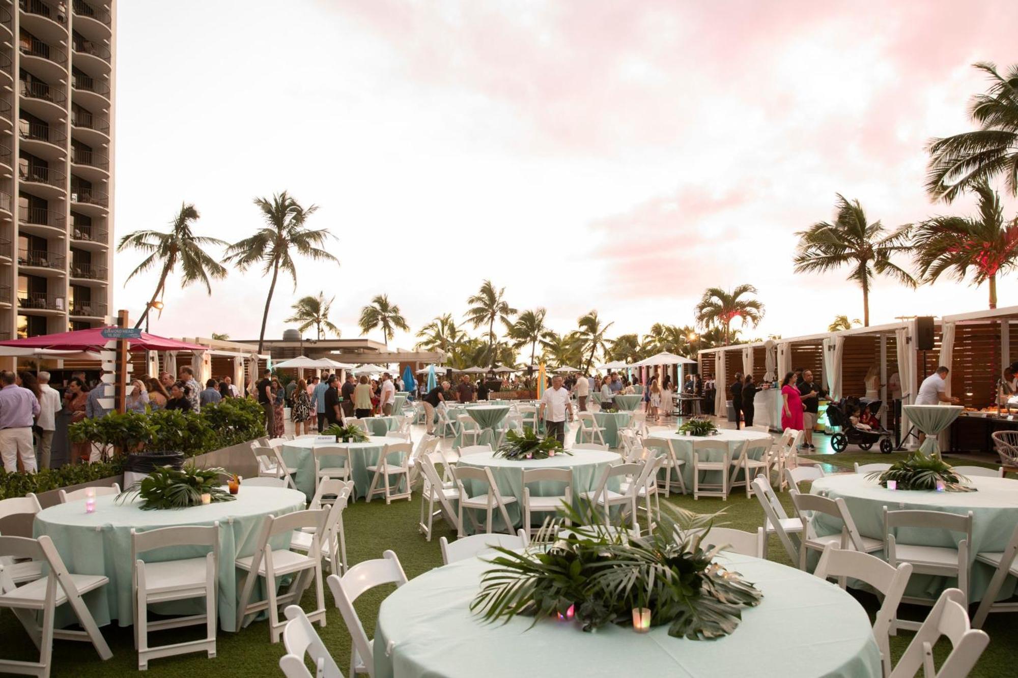 Waikiki Beach Marriott Resort & Spa Гонолулу Экстерьер фото