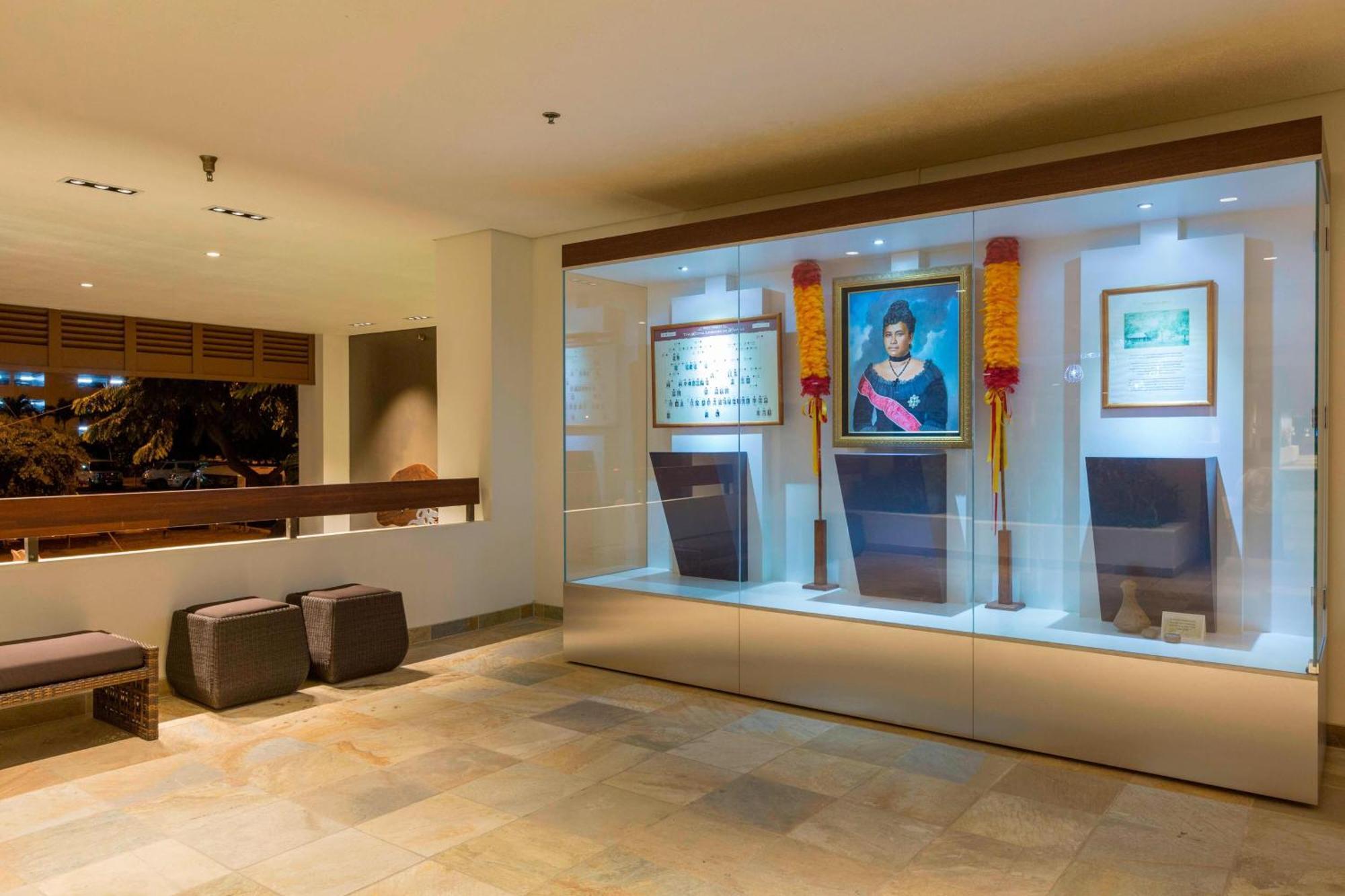 Waikiki Beach Marriott Resort & Spa Гонолулу Экстерьер фото